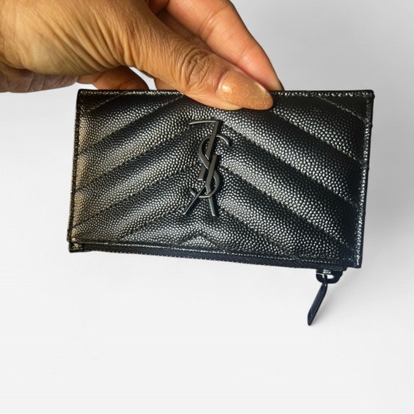 Yves Saint Laurent Black Chevron Card Holder - Picture 4 of 4